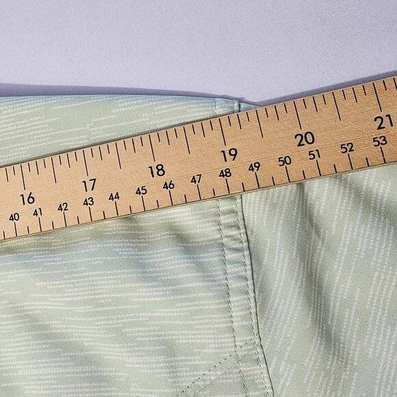 Simms Double Haul Fishing Shirt Men L Light Green Texture Wave Pockets Stretch - Picture 13 of 16